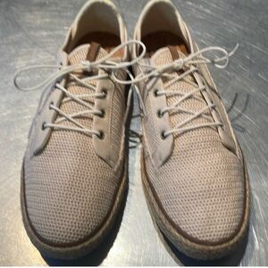 Reef's Iris Es Canvas Womens Shoes